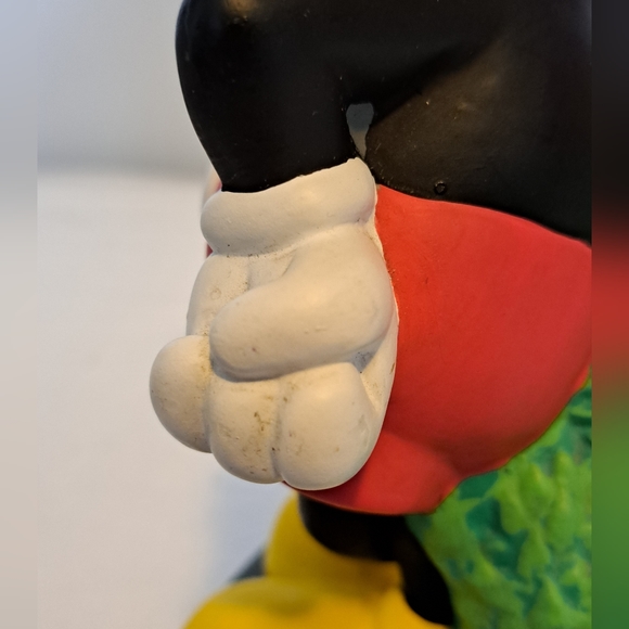 Vintage Disney's Mickey Mouse coin bank - Picture 5 of 9